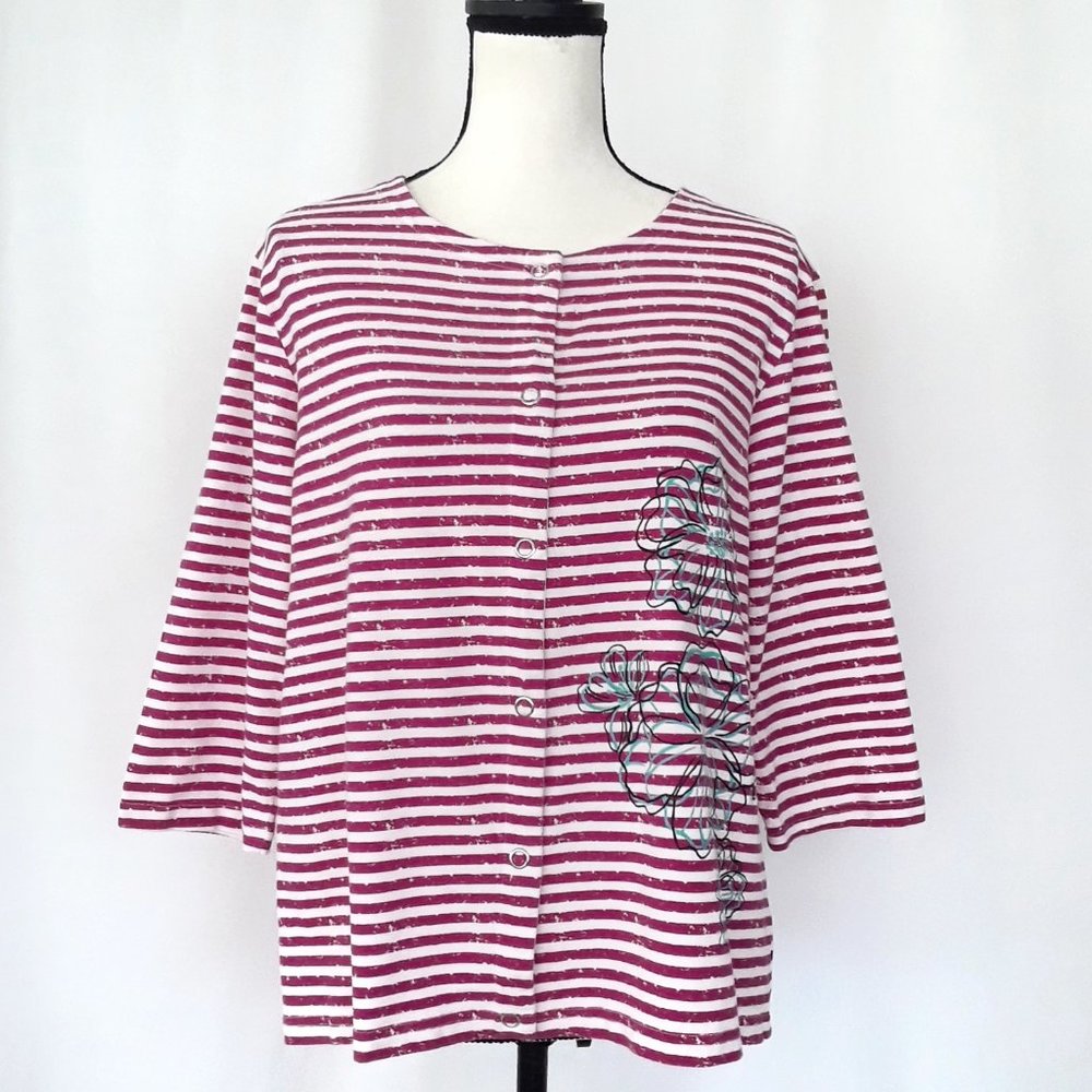 Onque Casuals Magenta Striped Snap Button T Shirt